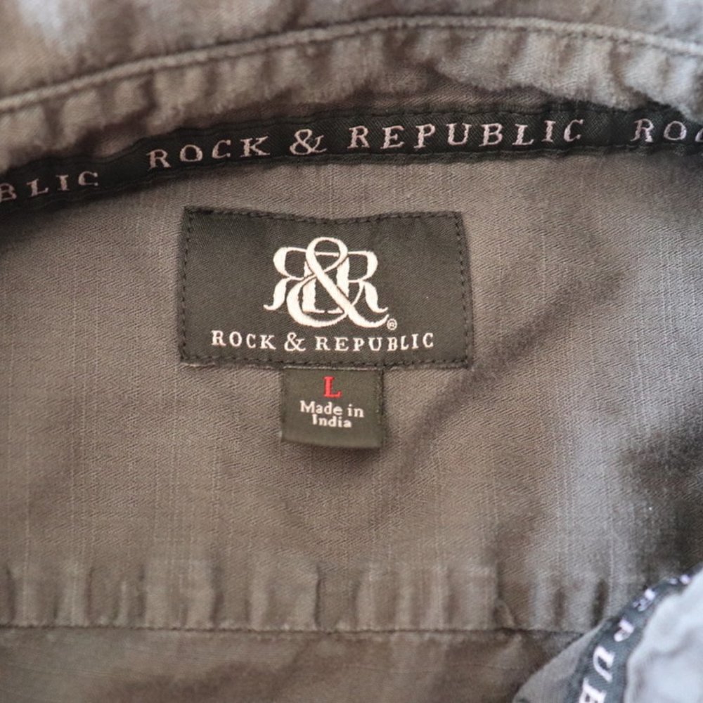 Rock & Republic Short Sleeve Button Down Shirt Gray Size L - Picture 3 of 5
